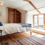 Wayside 1637 Millom