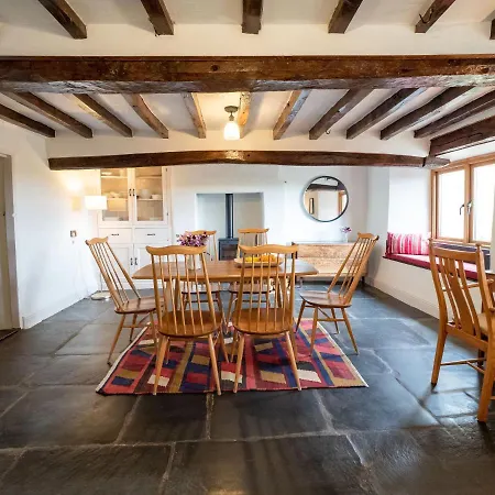 Wayside 1637 * Millom