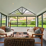 度假居 Wayside 1637 *